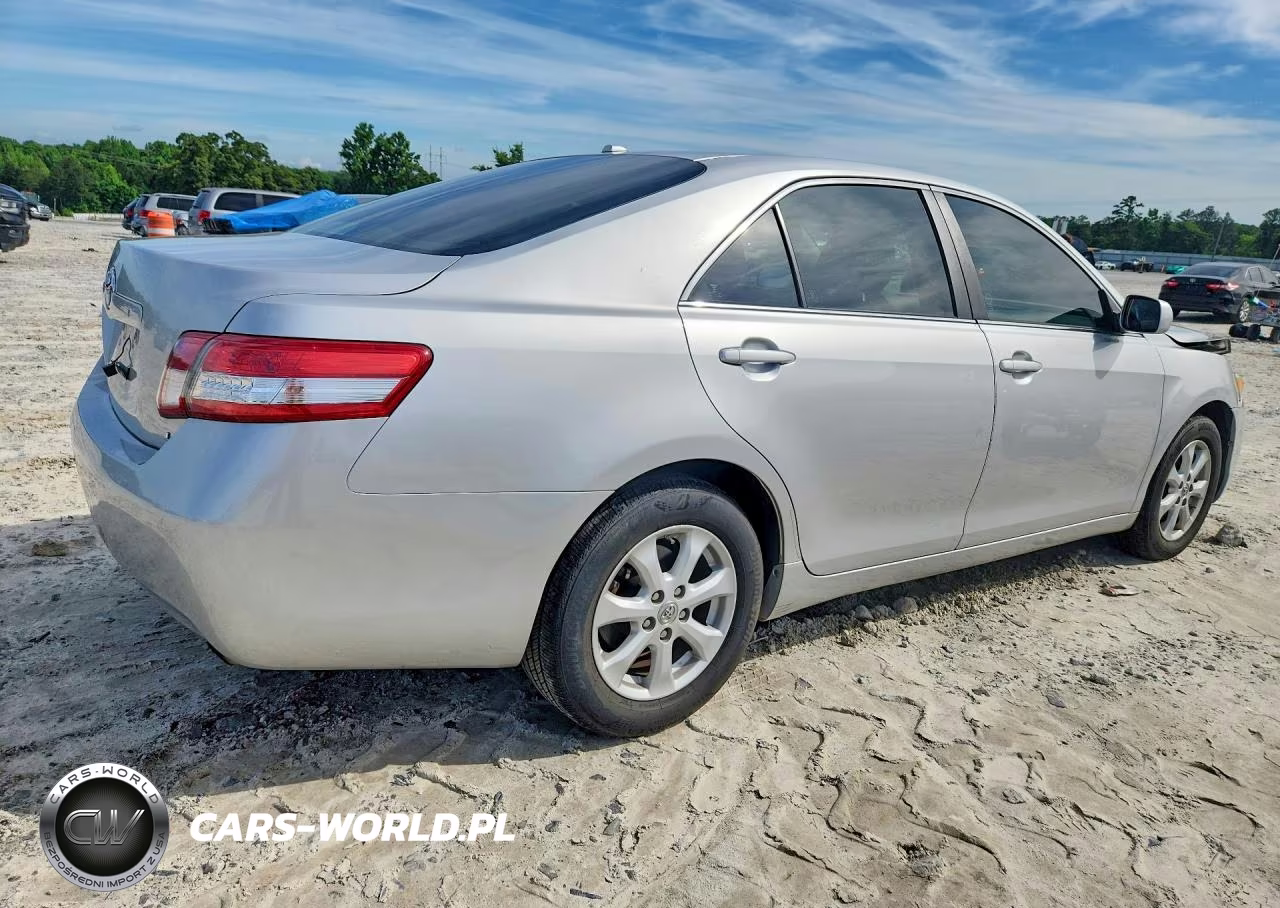 2011 Toyota Camry Le VIN:4T4BF3EK2BR216559 - 3