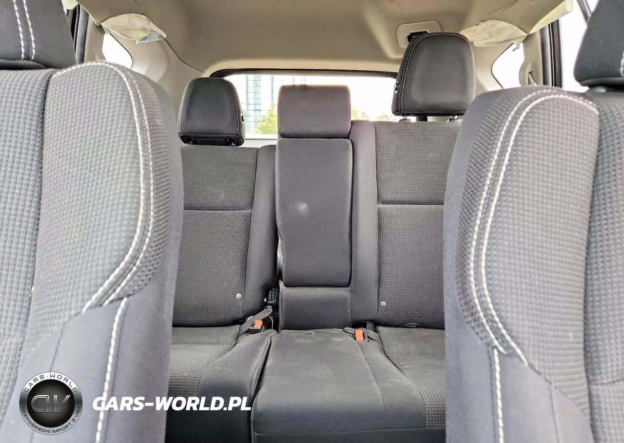 2017 Toyota Rav4 Xle VIN:2T3RFREV4HW577913 - 10