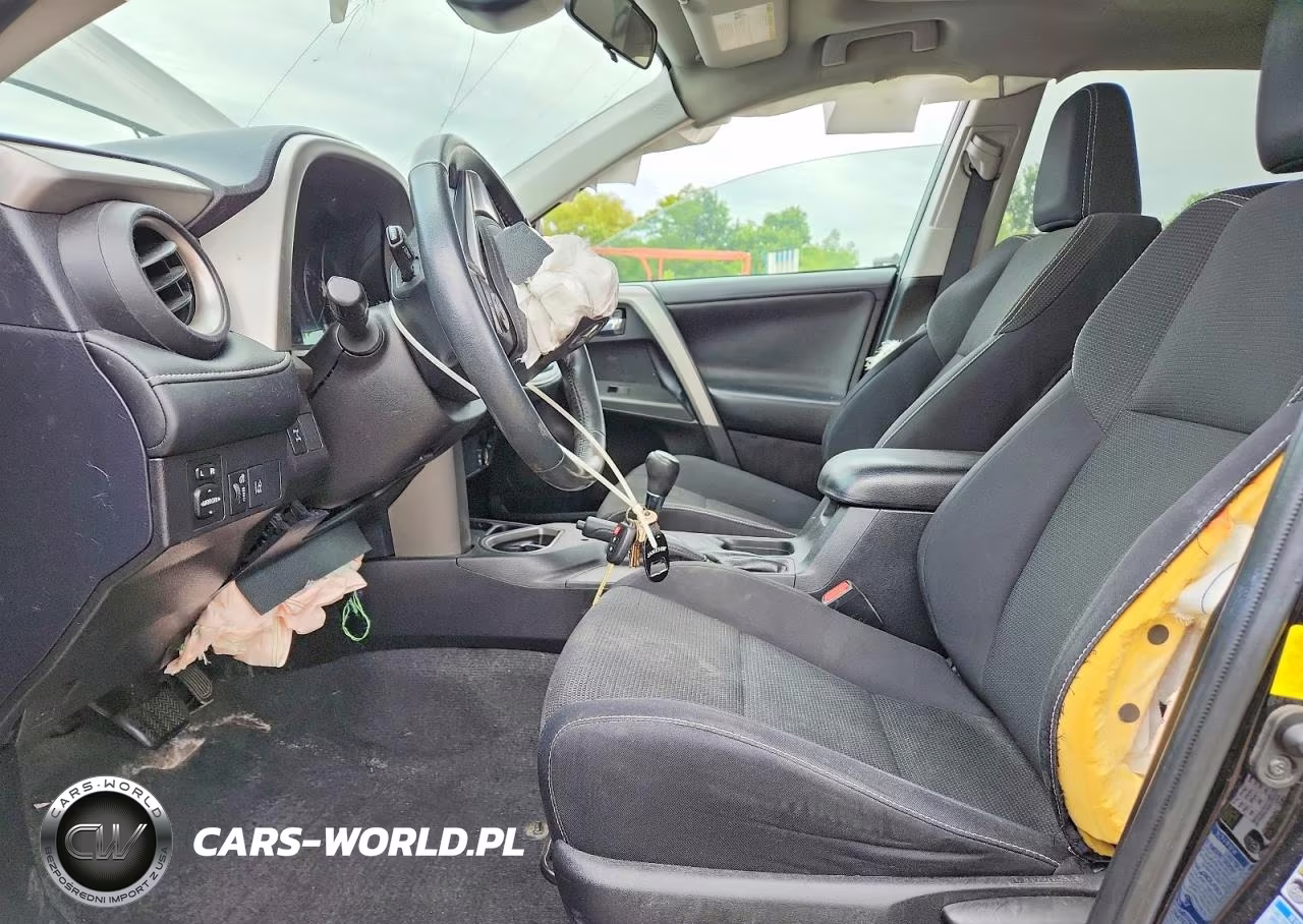 2017 Toyota Rav4 Xle VIN:2T3RFREV4HW577913 - 7