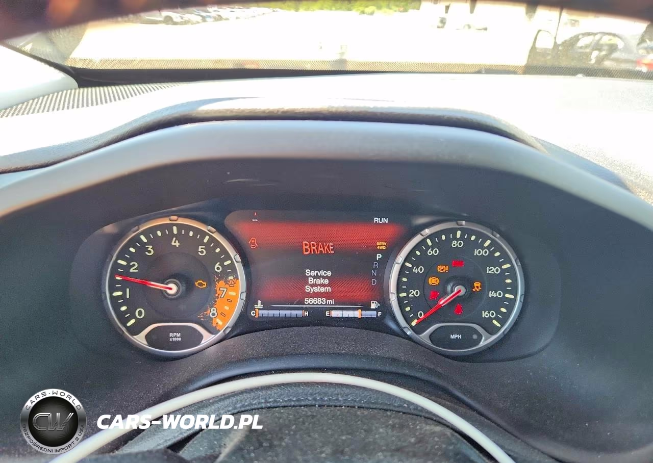 2017 Jeep Renegade Limited VIN:ZACCJBDB8HPF30837 - 9
