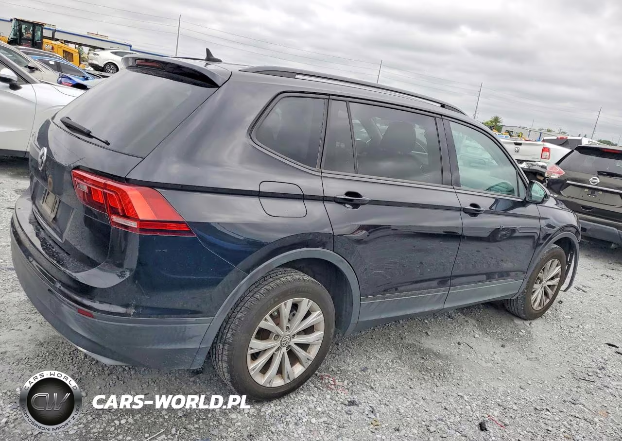 2020 Volkswagen Tiguan S VIN:3VV1B7AX3LM076821 - 3