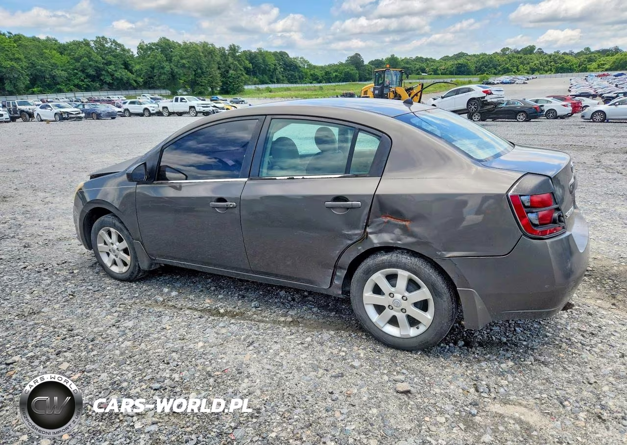 2007 Nissan Sentra 2.0 VIN:3N1AB61E17L638592 - 2