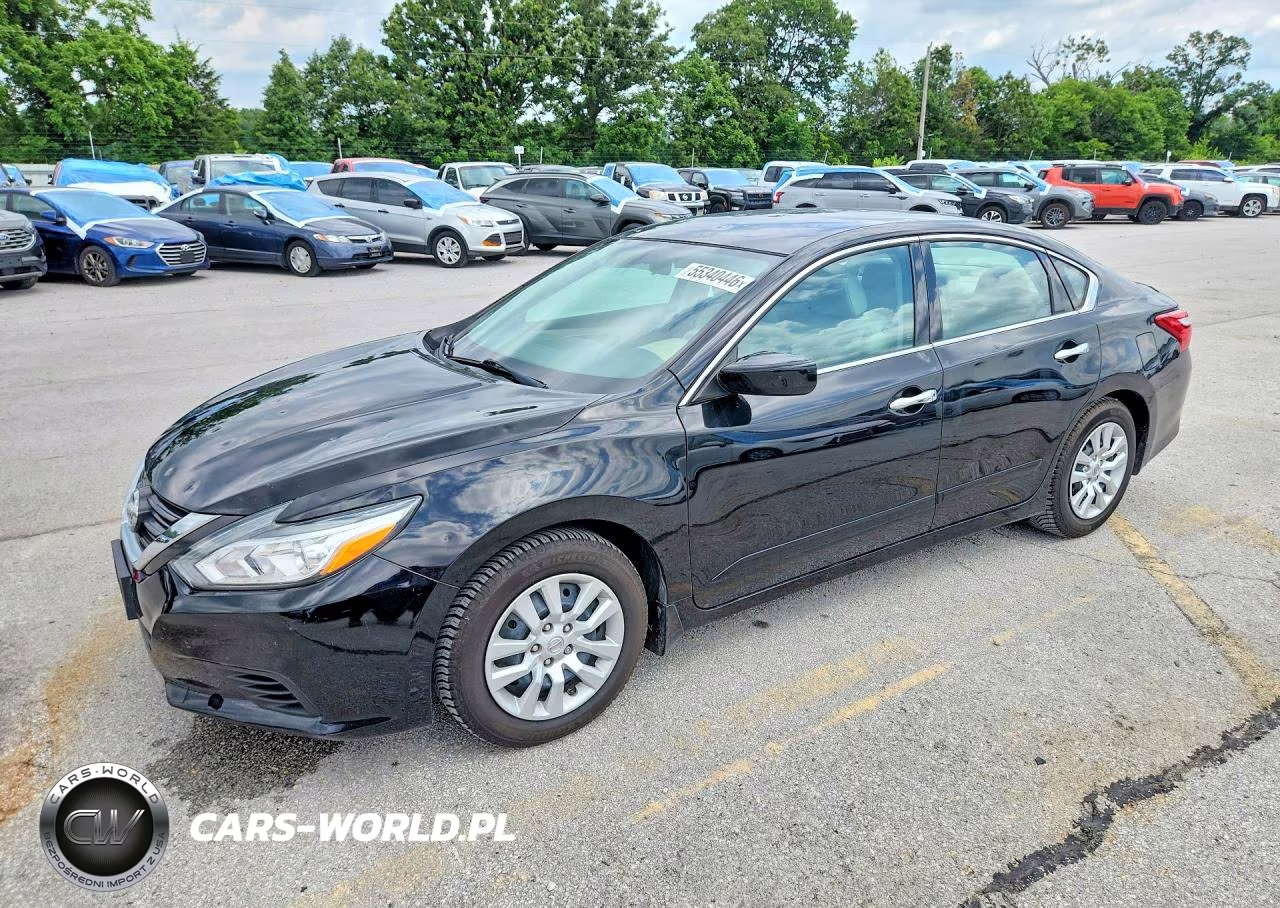 2017 Nissan Altima 2.5 S – zdjęcie 1 z 12
