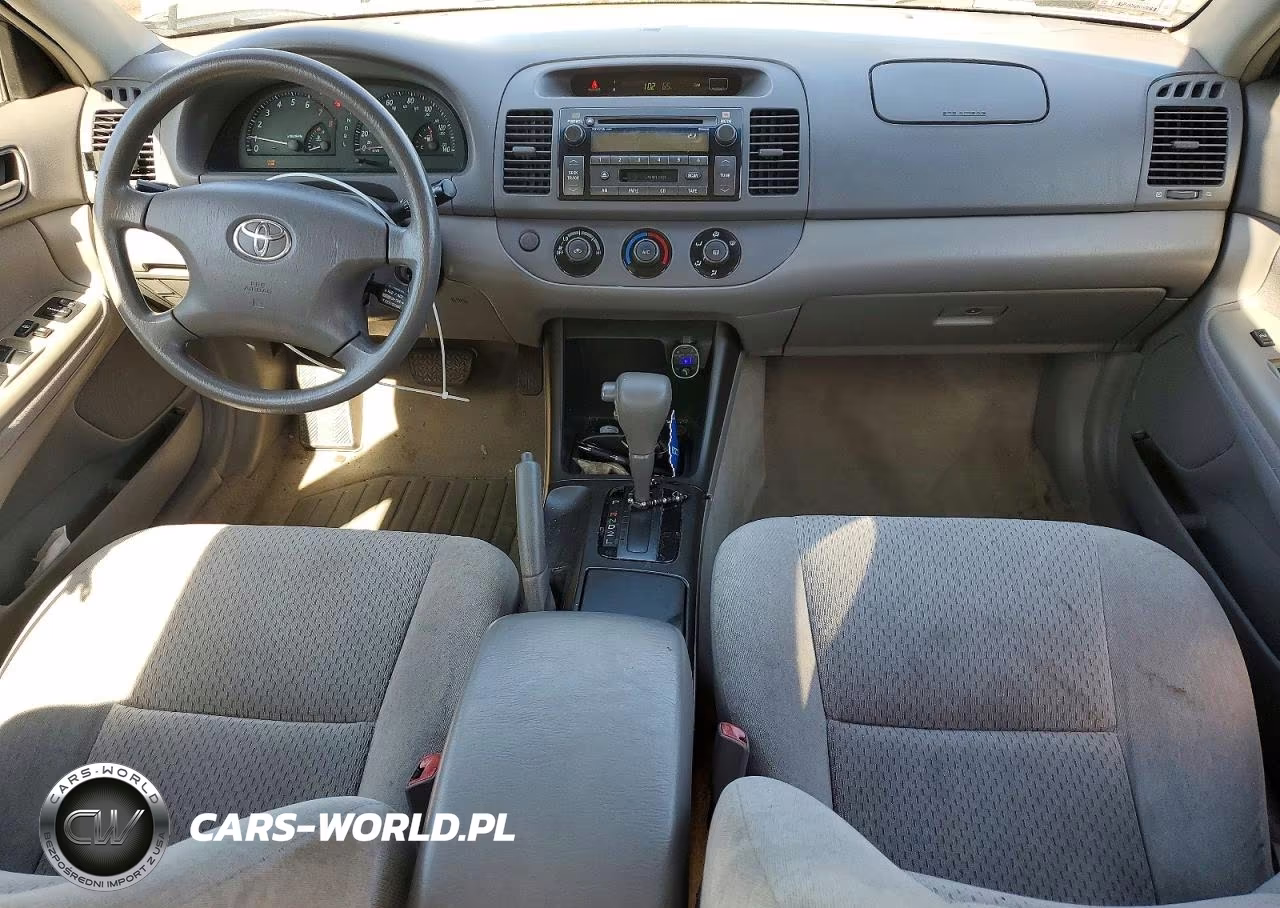 2004 Toyota Camry Le VIN:4T1BE32K64U327278 - 8