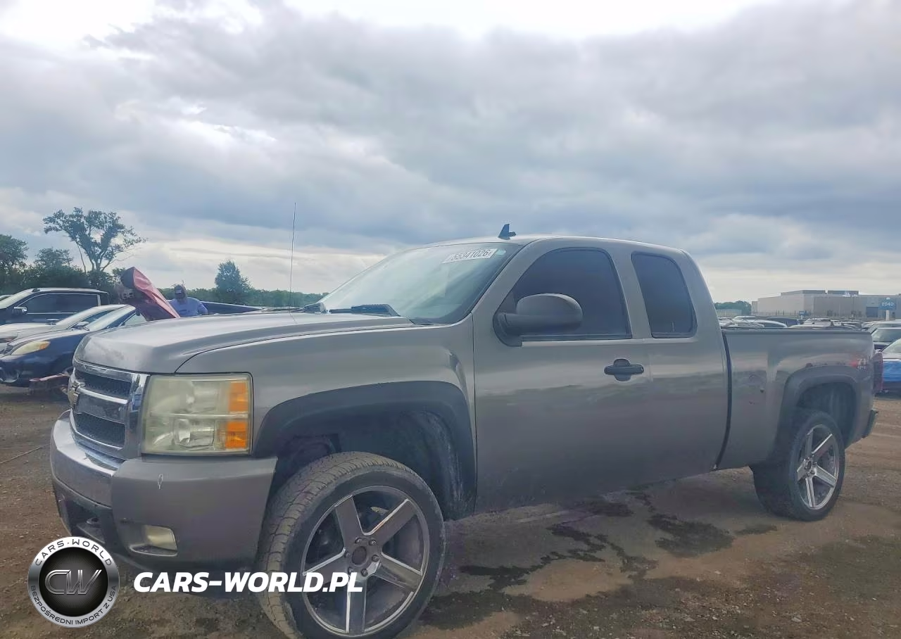 2008 Chevrolet Silverado K1500 – zdjęcie 1 z 12
