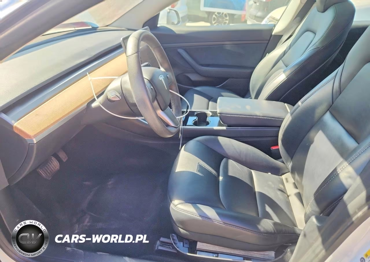2020 Tesla Model 3 VIN:5YJ3E1EAXLF709112 - 7