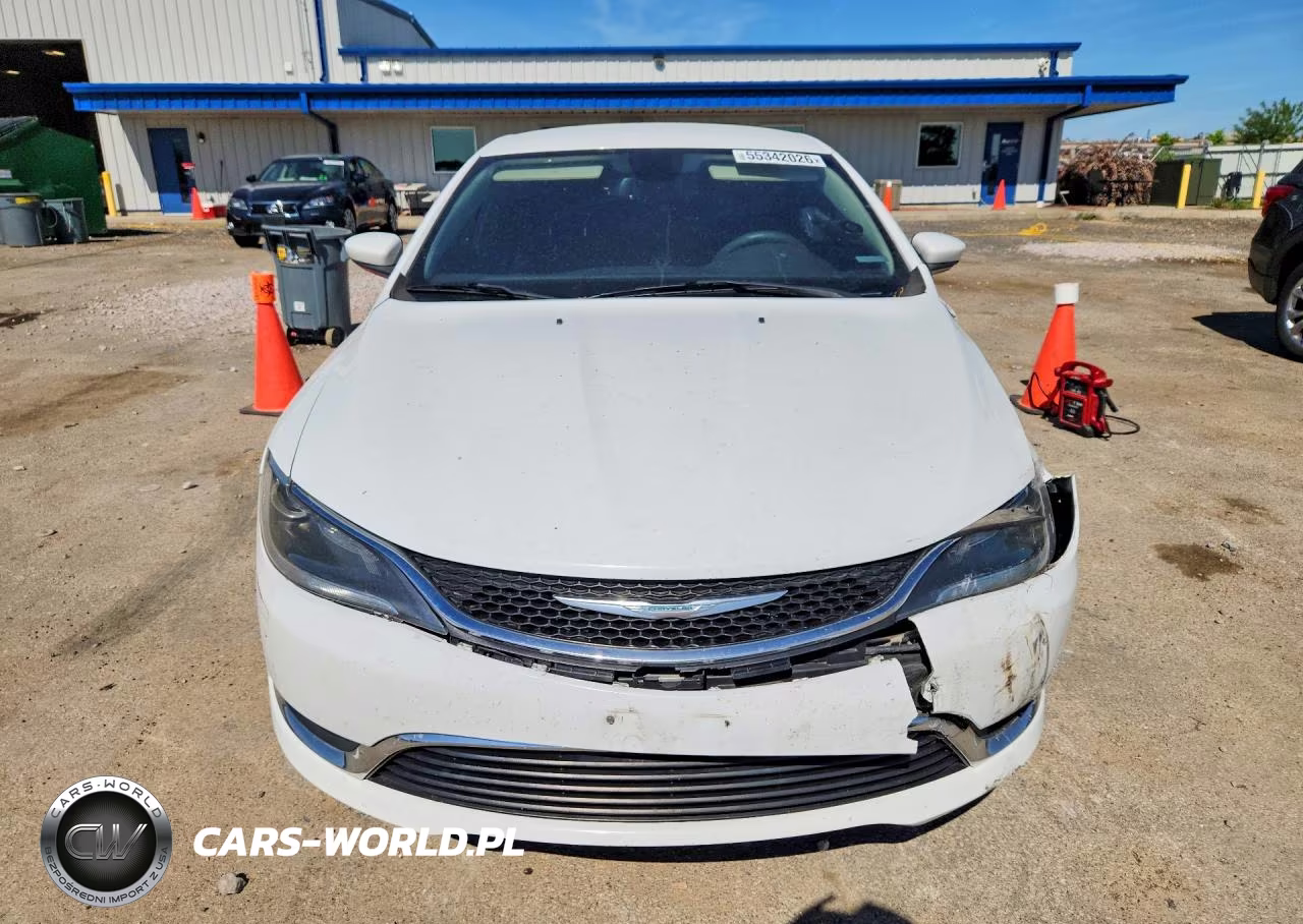 2016 Chrysler 200 Limited VIN:1C3CCCAB2GN167824 - 5