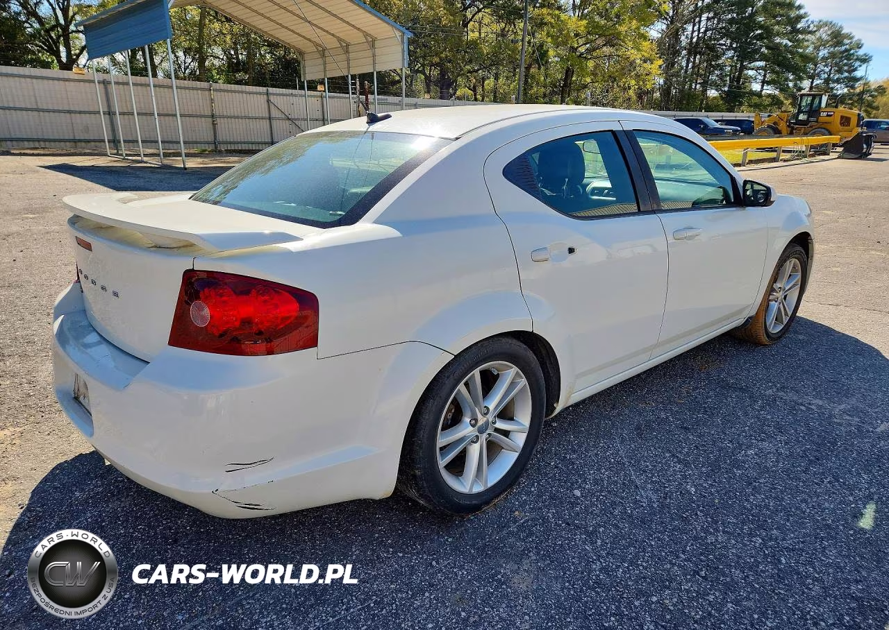 2011 Dodge Avenger Mainstreet VIN:1B3BD1FG1BN510937 - 3