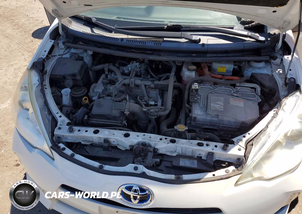 2014 Toyota Prius C Four VIN:JTDKDTB36E1075907 - 11