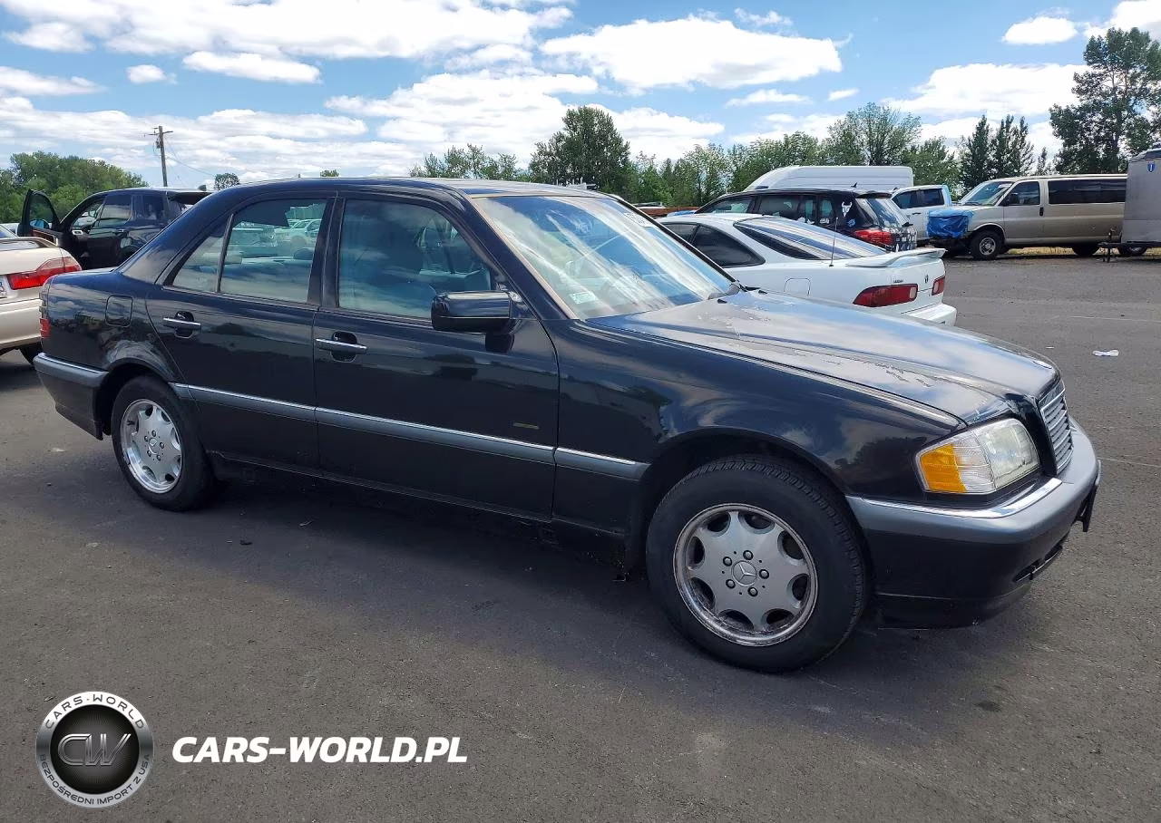1999 Mercedes-Benz C 230 VIN:WDBHA24G6XA795741 - 4