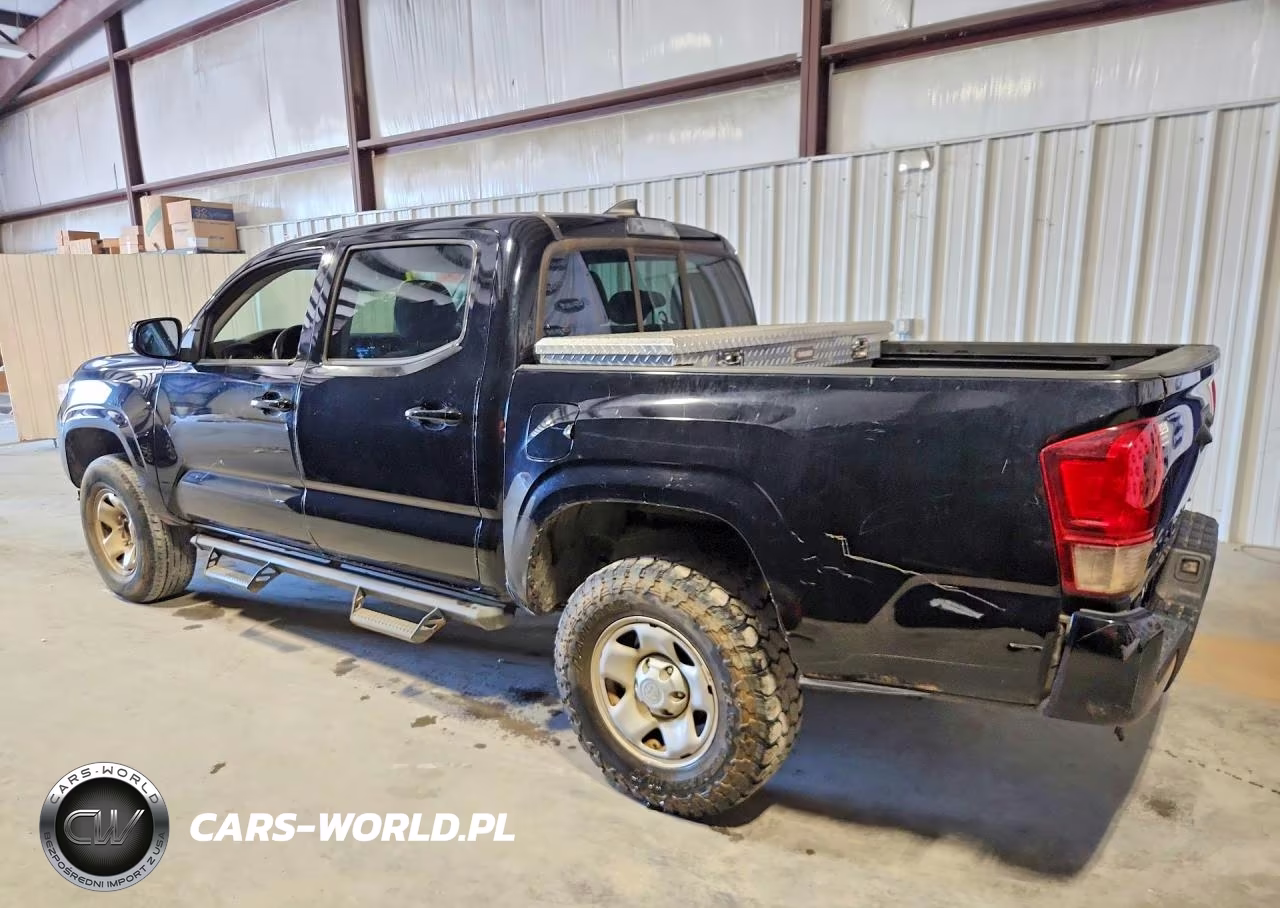 2018 Toyota Tacoma Sr VIN:5TFAX5GN8JX130079 - 2