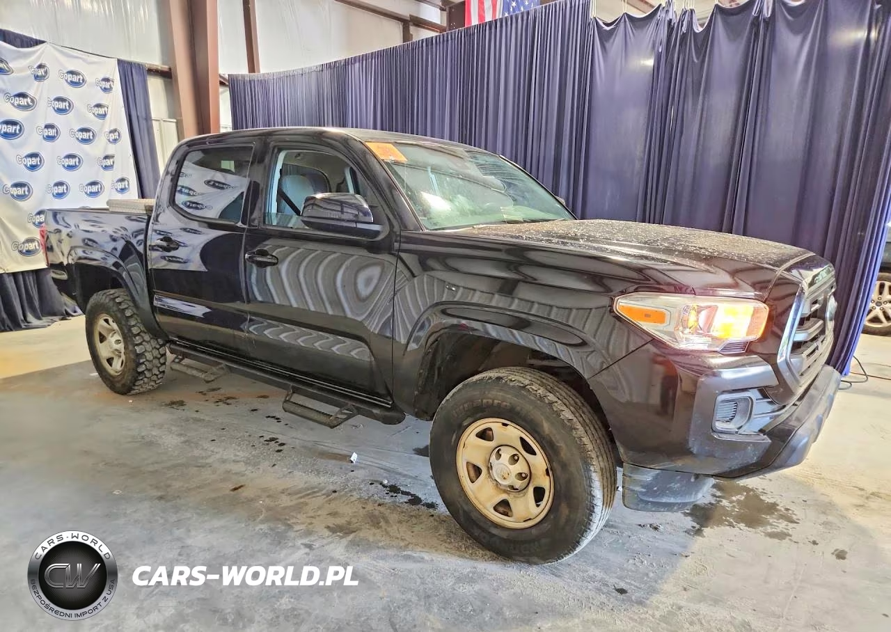 2018 Toyota Tacoma Sr VIN:5TFAX5GN8JX130079 - 4
