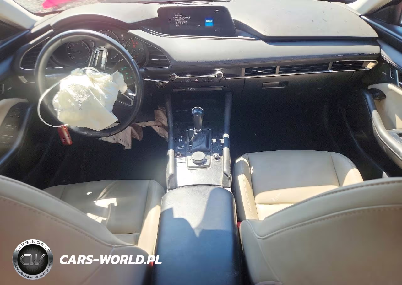 2019 Mazda 3 Preferred VIN:3MZBPADL5KM109274 - 8