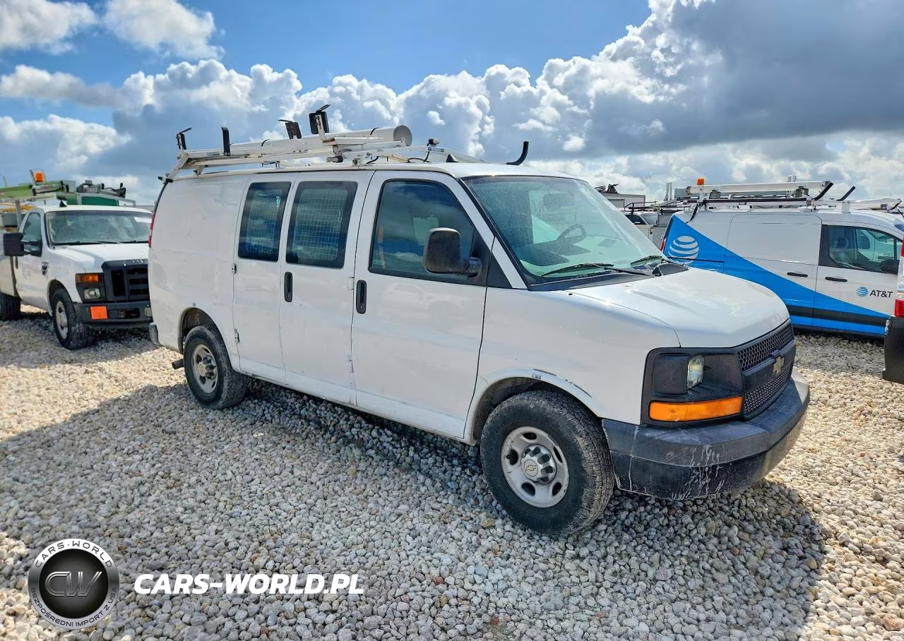 2013 Chevrolet Express G2500 VIN:1GCWGFCA9D1903227 - 4