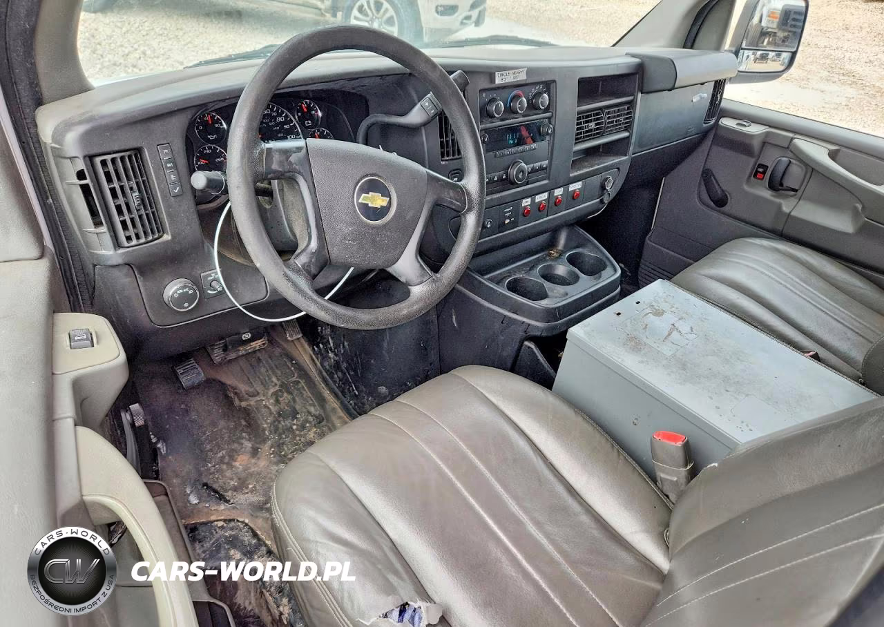 2013 Chevrolet Express G2500 VIN:1GCWGFCA9D1903227 - 8