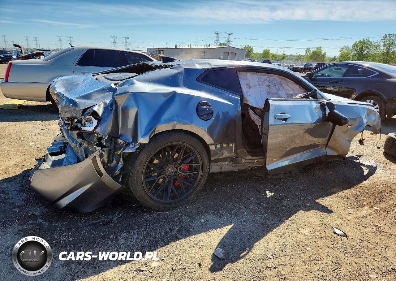 2020 Chevrolet Camaro Lt VIN:1G1FD1RS2L0131193 - 3