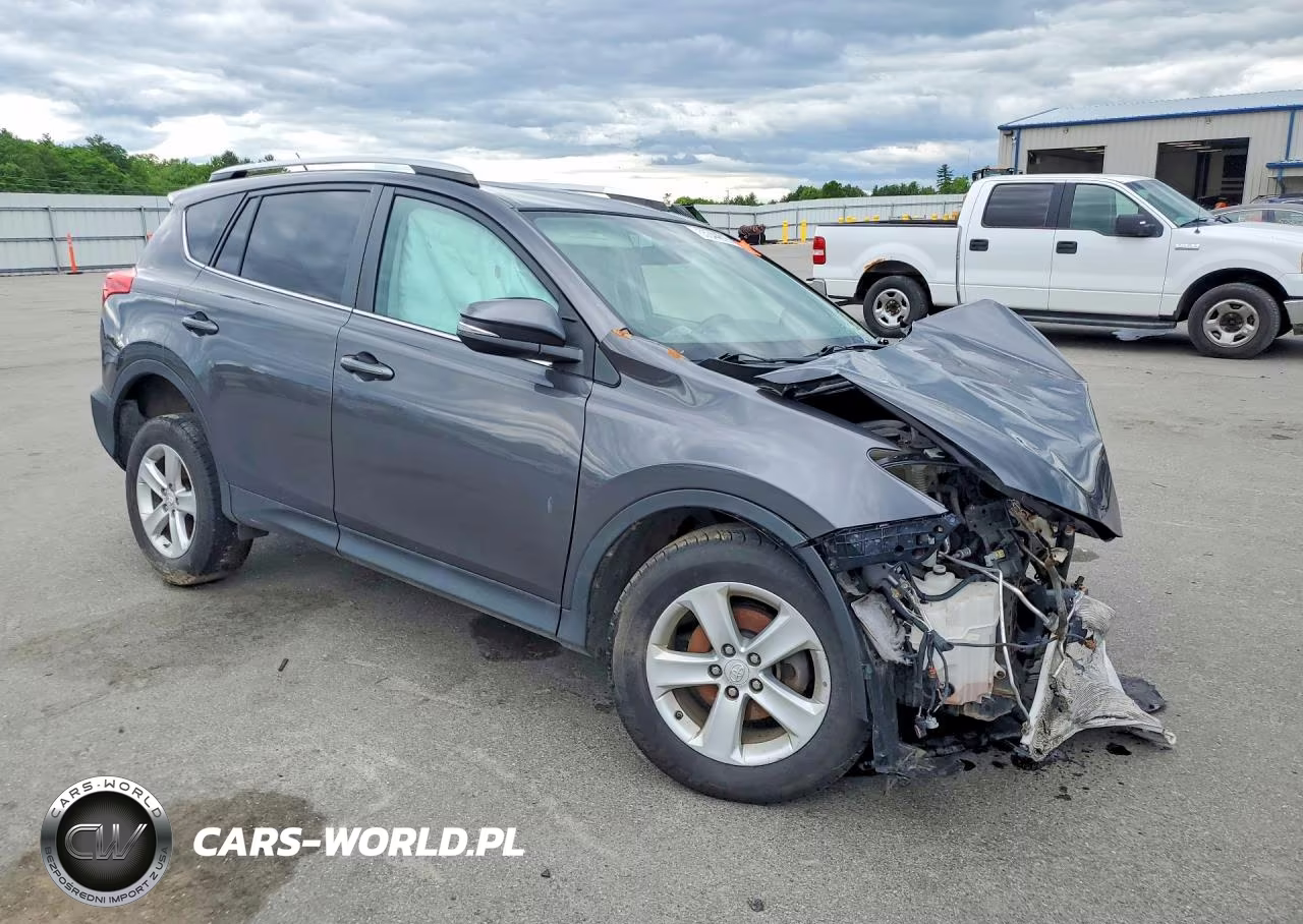 2013 Toyota Rav4 Xle VIN:2T3RFREV3DW124604 - 4