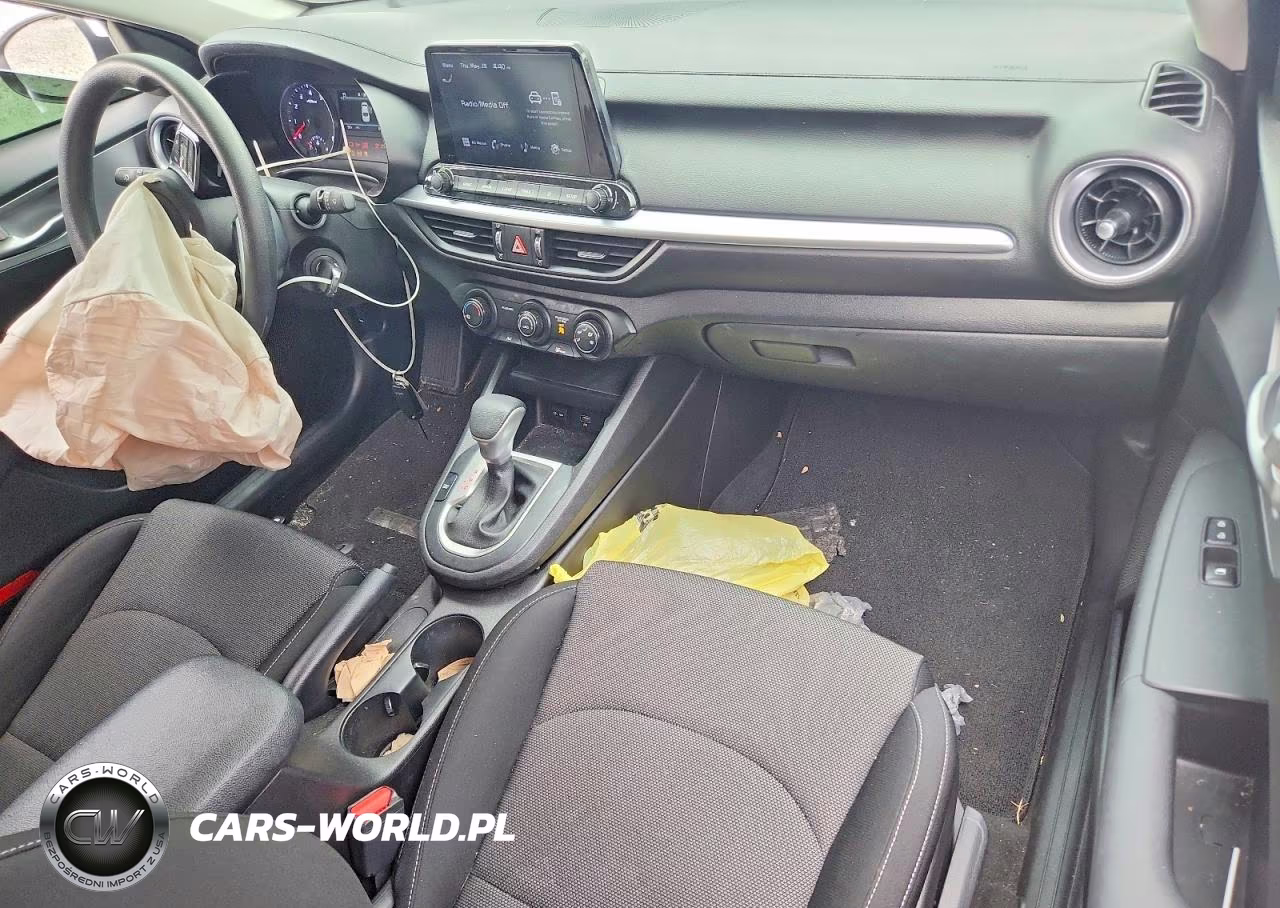 2023 Kia Forte Lxs VIN:3KPF24AD0PE508774 - 8