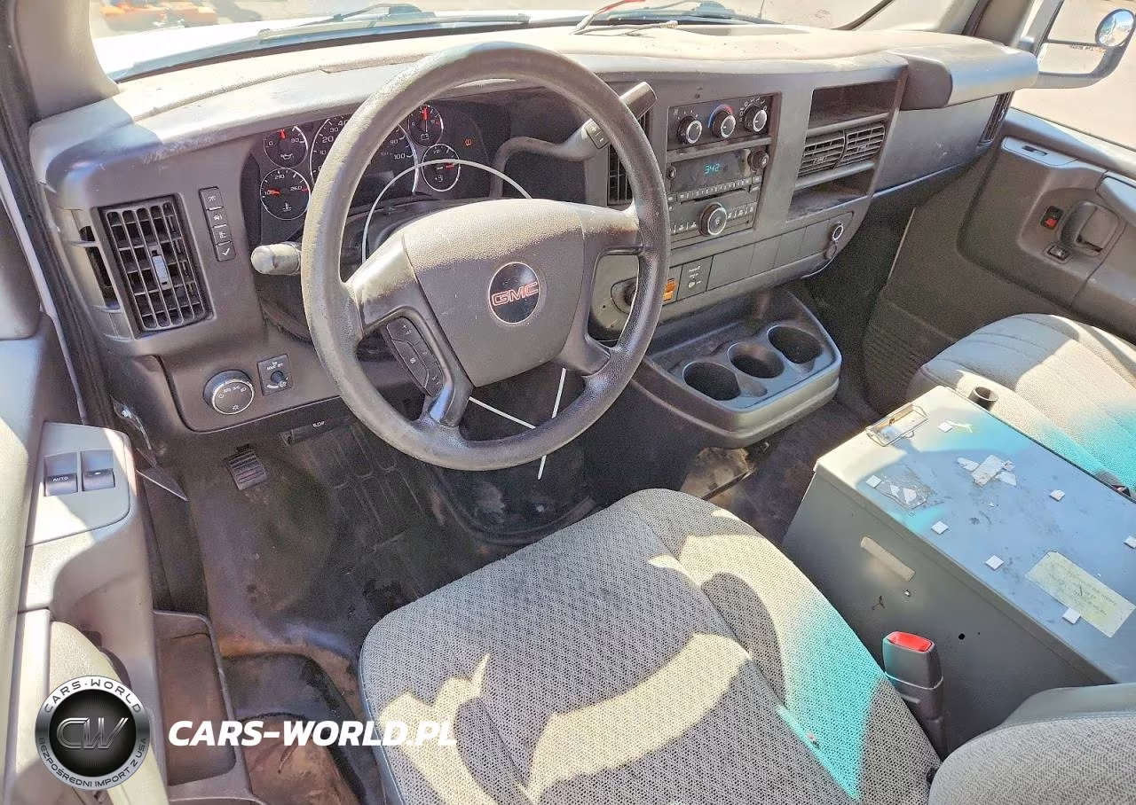 2010 GMC Savana G2500 VIN:1GTZGFBA7A1160643 - 8