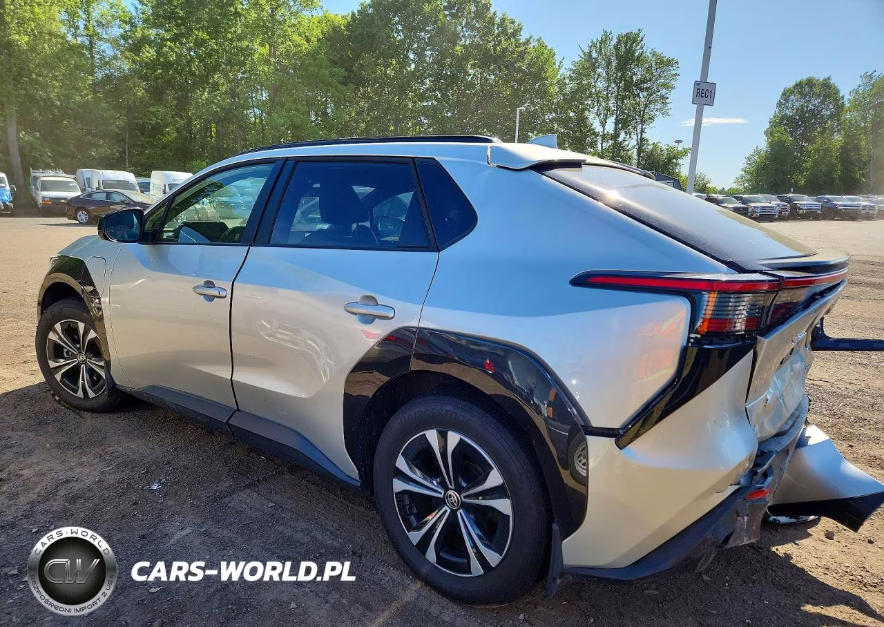 2025 Toyota Bz4X Xle VIN:JTMABACA1SA096646 - 2