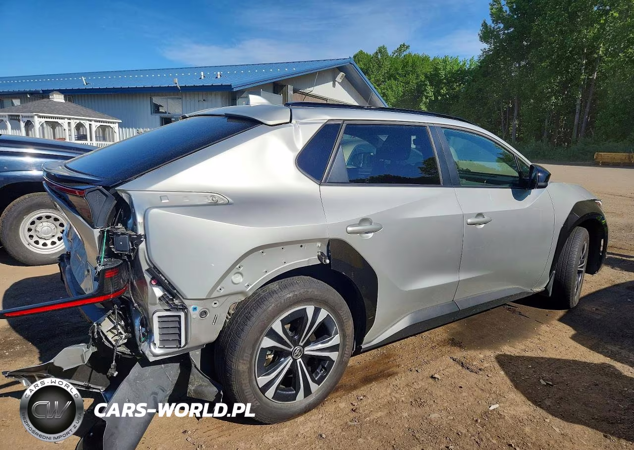 2025 Toyota Bz4X Xle VIN:JTMABACA1SA096646 - 3