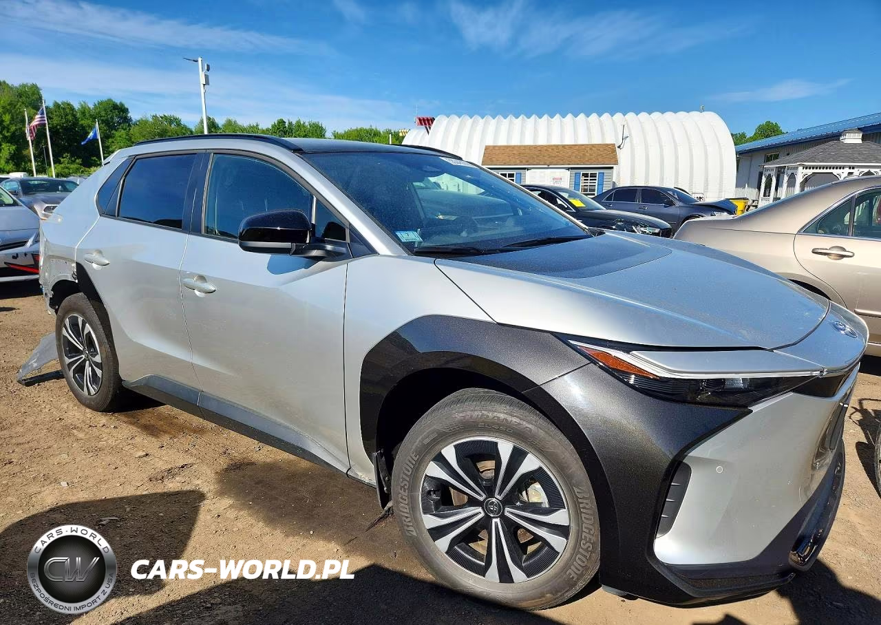 2025 Toyota Bz4X Xle VIN:JTMABACA1SA096646 - 4