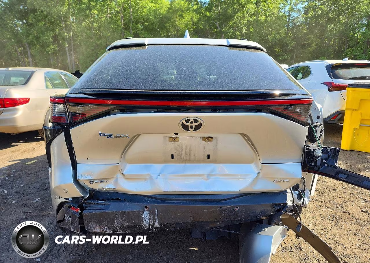 2025 Toyota Bz4X Xle VIN:JTMABACA1SA096646 - 6