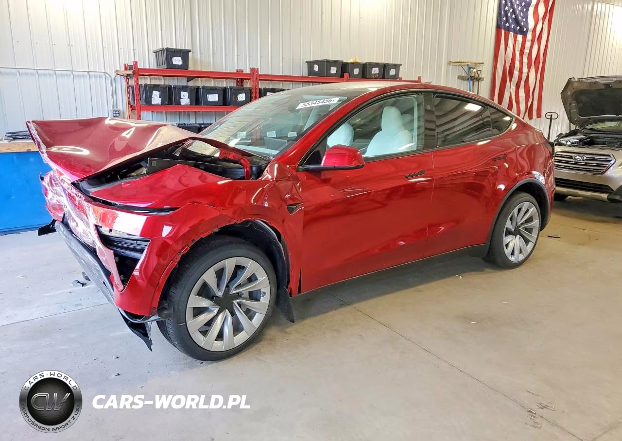 2026 Tesla Model Y – zdjęcie 1 z 13