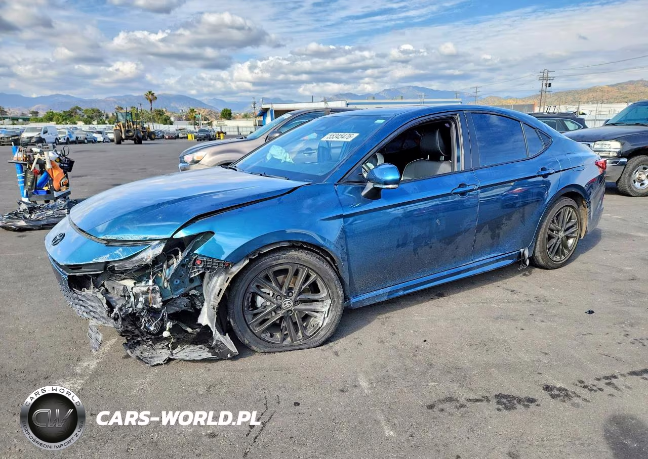 2025 Toyota Camry Se – zdjęcie 1 z 12
