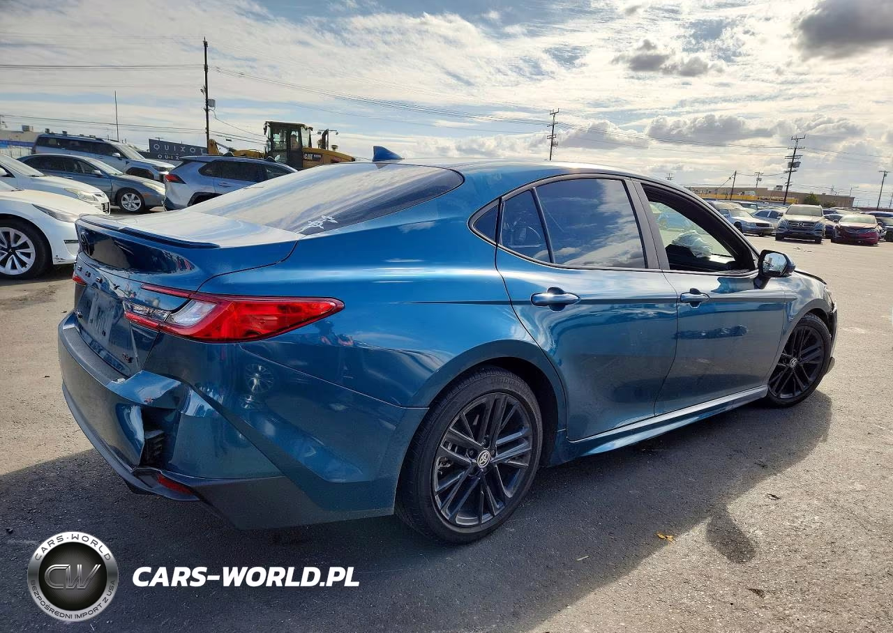 2025 Toyota Camry Se VIN:4T1DAACK1SU117143 - 3