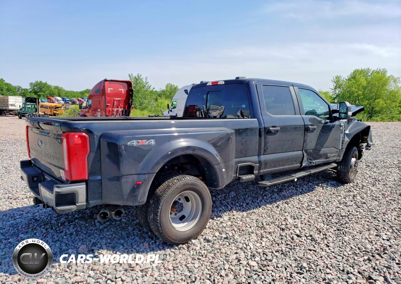 2026 Ford F350 Super Duty VIN:1FT8W3DT5TED30795 - 3