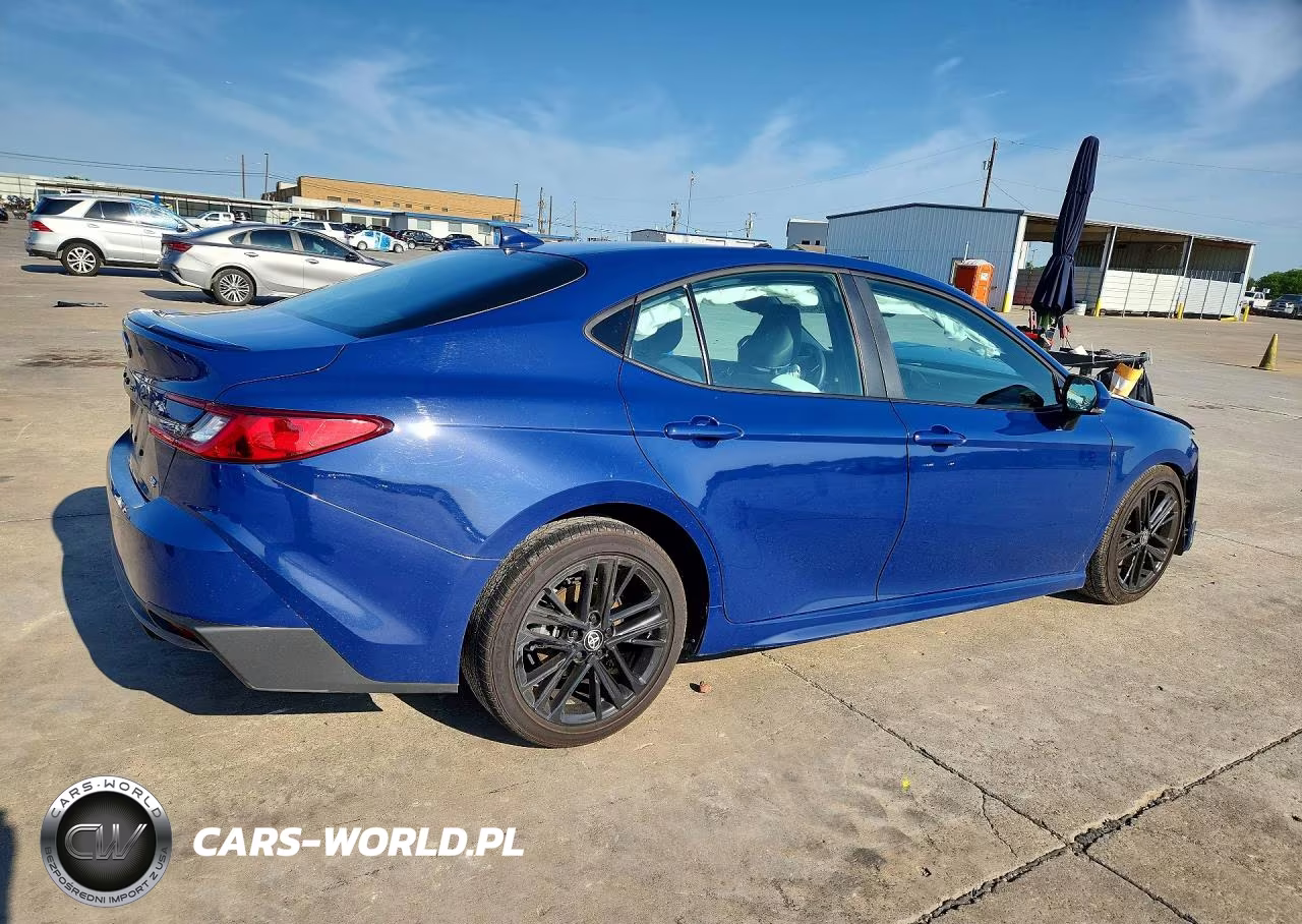 2025 Toyota Camry Se VIN:4T1DAACK2SU141368 - 3