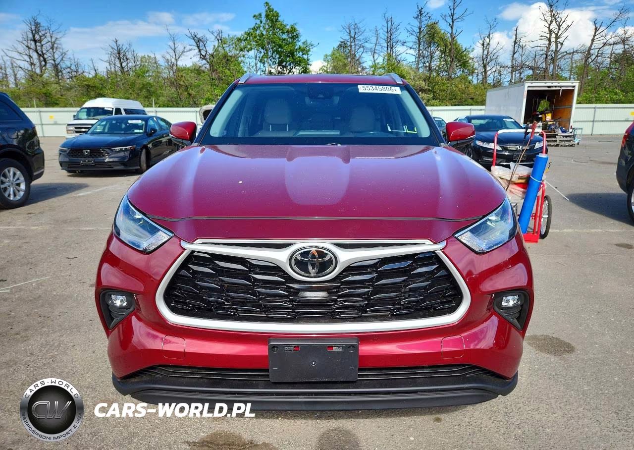 2022 Toyota Highlander Xle VIN:5TDGZRBH9NS181258 - 5