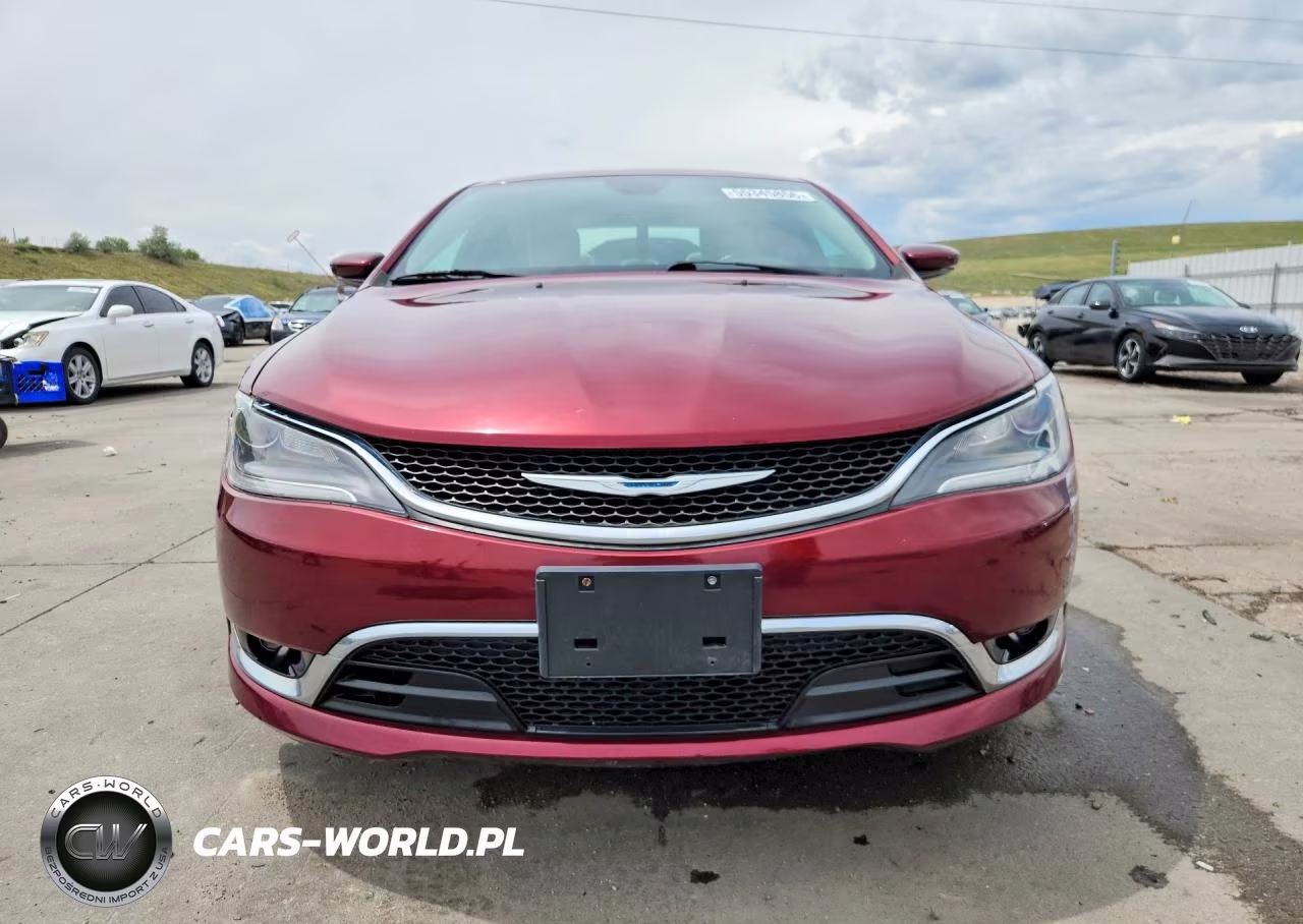 2015 Chrysler 200 C VIN:1C3CCCCG1FN519668 - 5