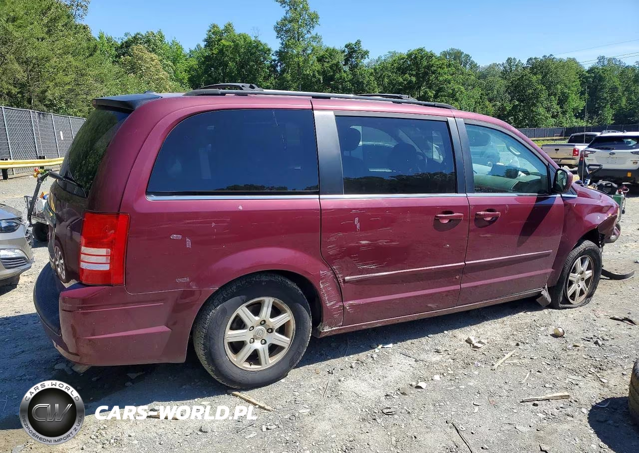 2008 Chrysler Town & Country Touring VIN:2A8HR54P48R651512 - 3
