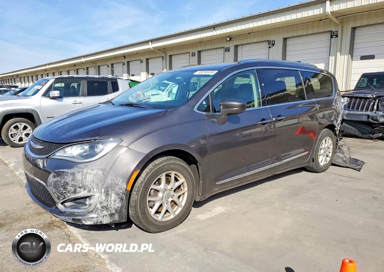 2020 Chrysler Pacifica Touring L