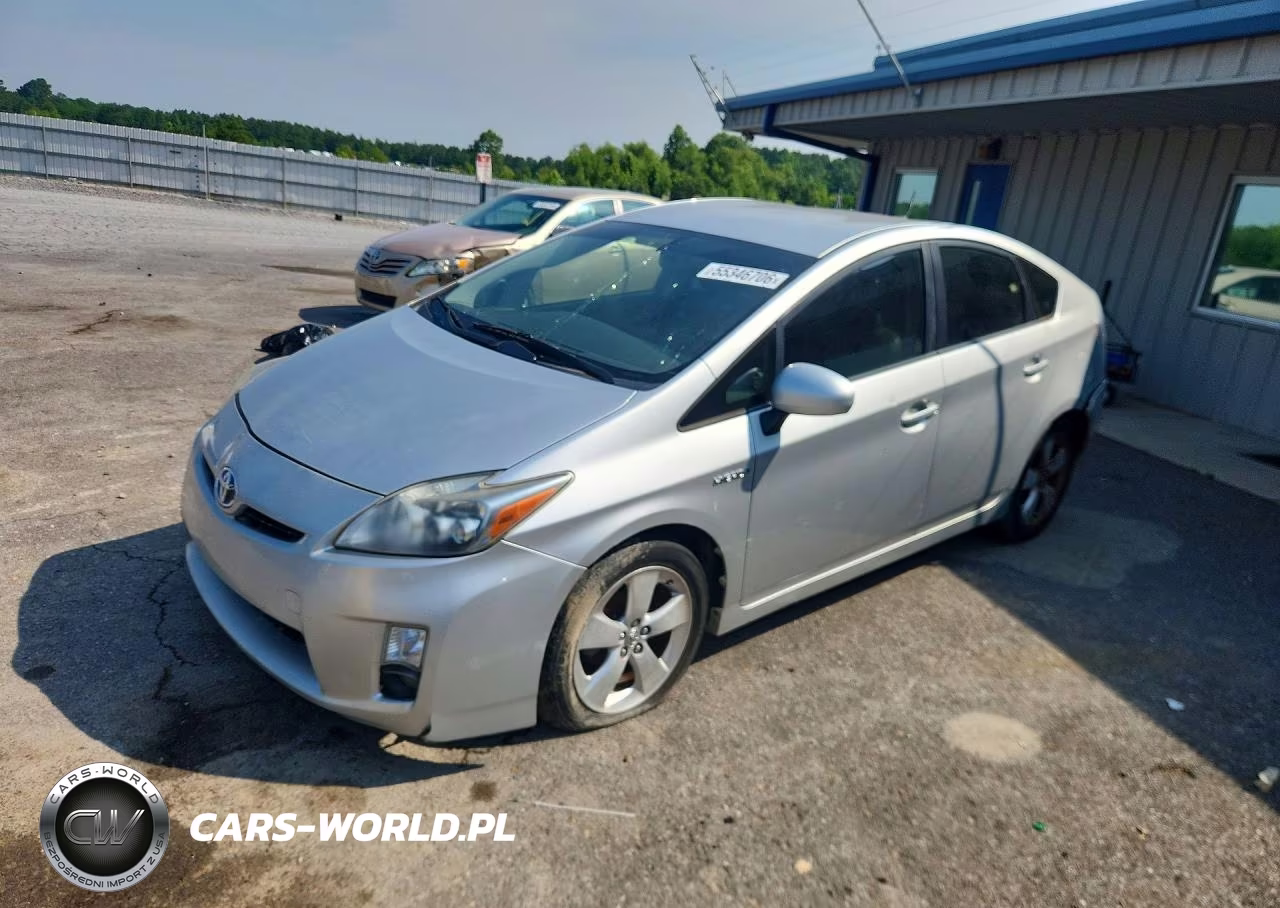 2010 Toyota Prius V – zdjęcie 1 z 12