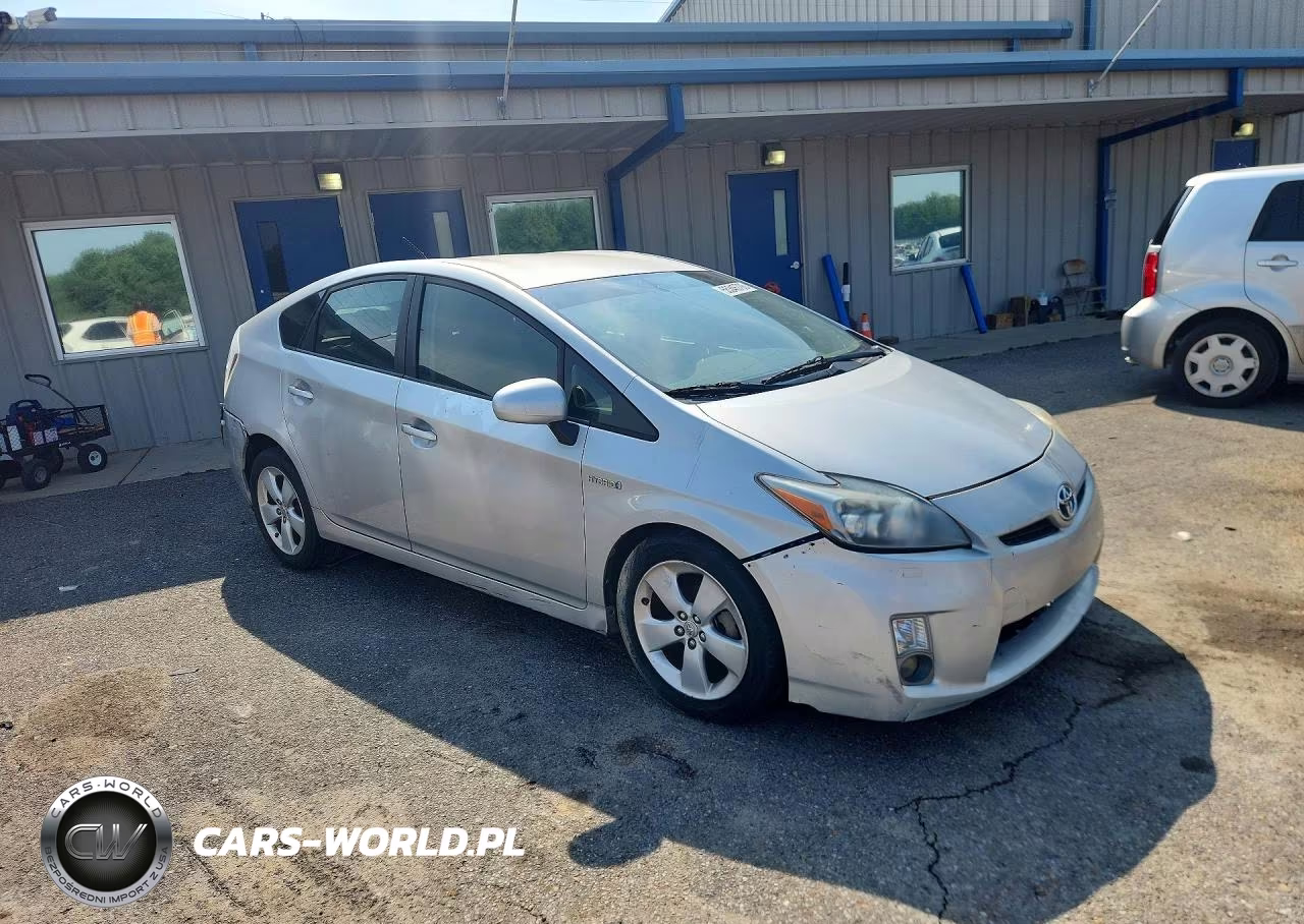 2010 Toyota Prius V VIN:JTDKN3DU1A0005735 - 4