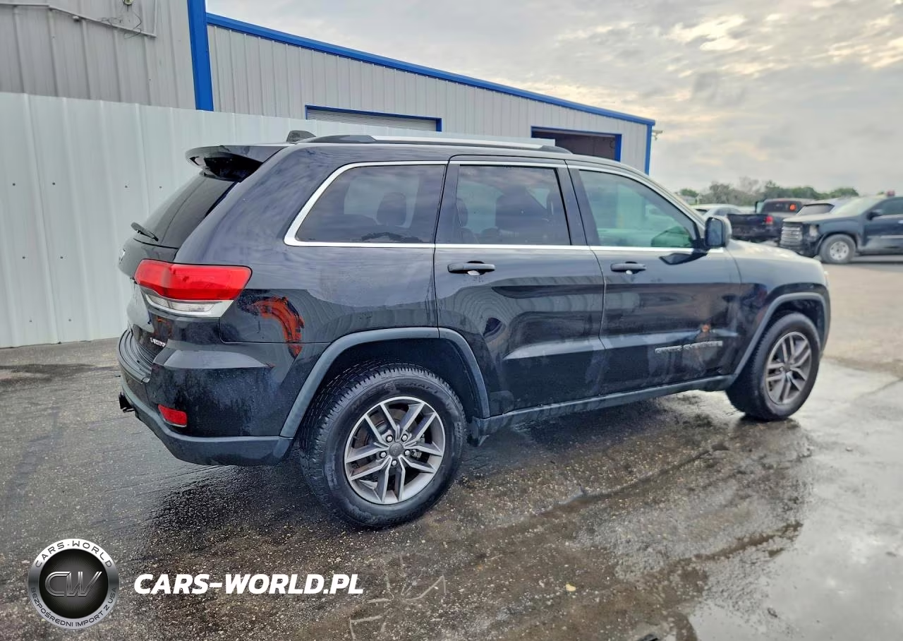 2019 Jeep Grand Cherokee Laredo VIN:1C4RJEAG0KC789846 - 3