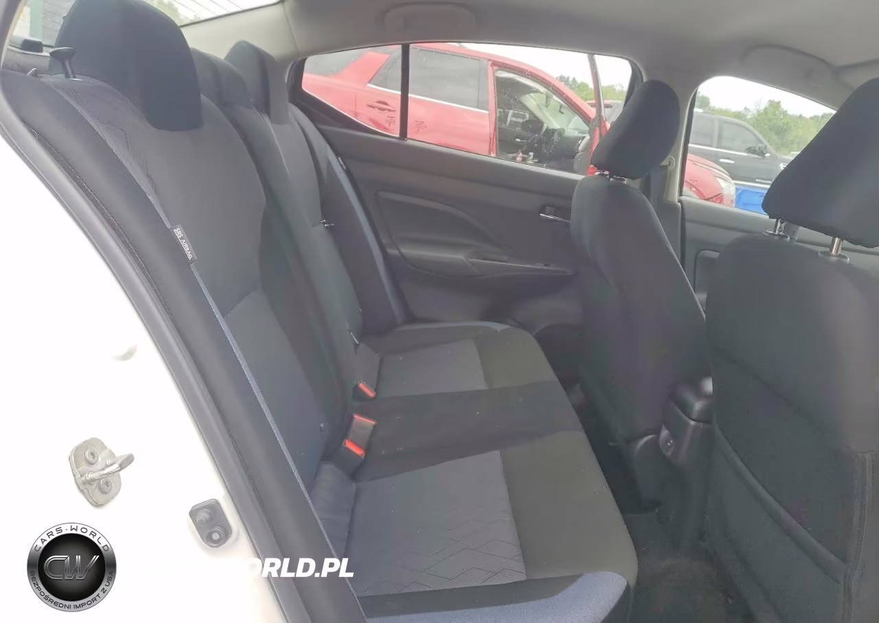 2025 Nissan Versa Sv VIN:3N1CN8EV0SL833937 - 10