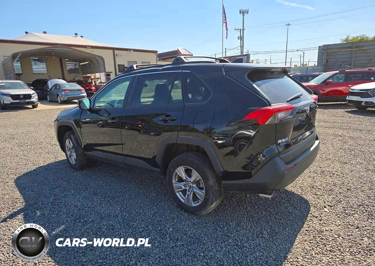 2023 Toyota Rav4 Xle VIN:2T3P1RFV1PW337284 - 2