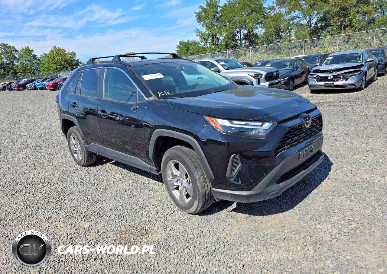 2023 Toyota Rav4 Xle VIN:2T3P1RFV1PW337284 - 3