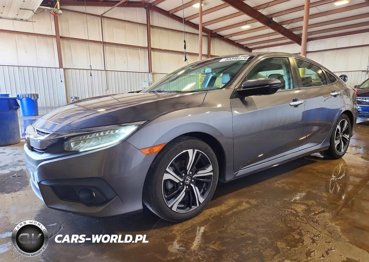 2016 Honda Civic Touring – zdjęcie 1 z 12