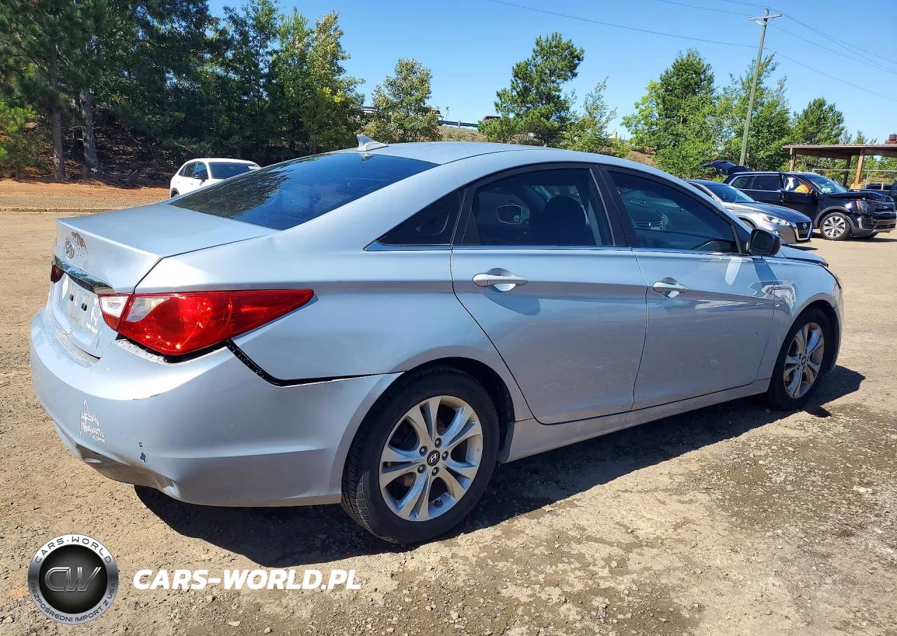 2011 Hyundai Sonata Gls VIN:5NPEB4AC7BH044177 - 3