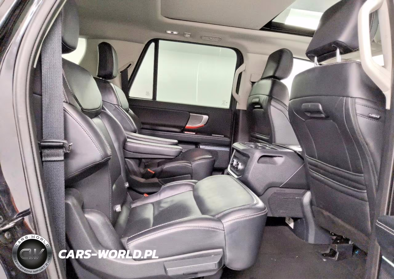 2025 Ford Expedition Max Platinum VIN:1FMJK1M84SEA23514 - 11