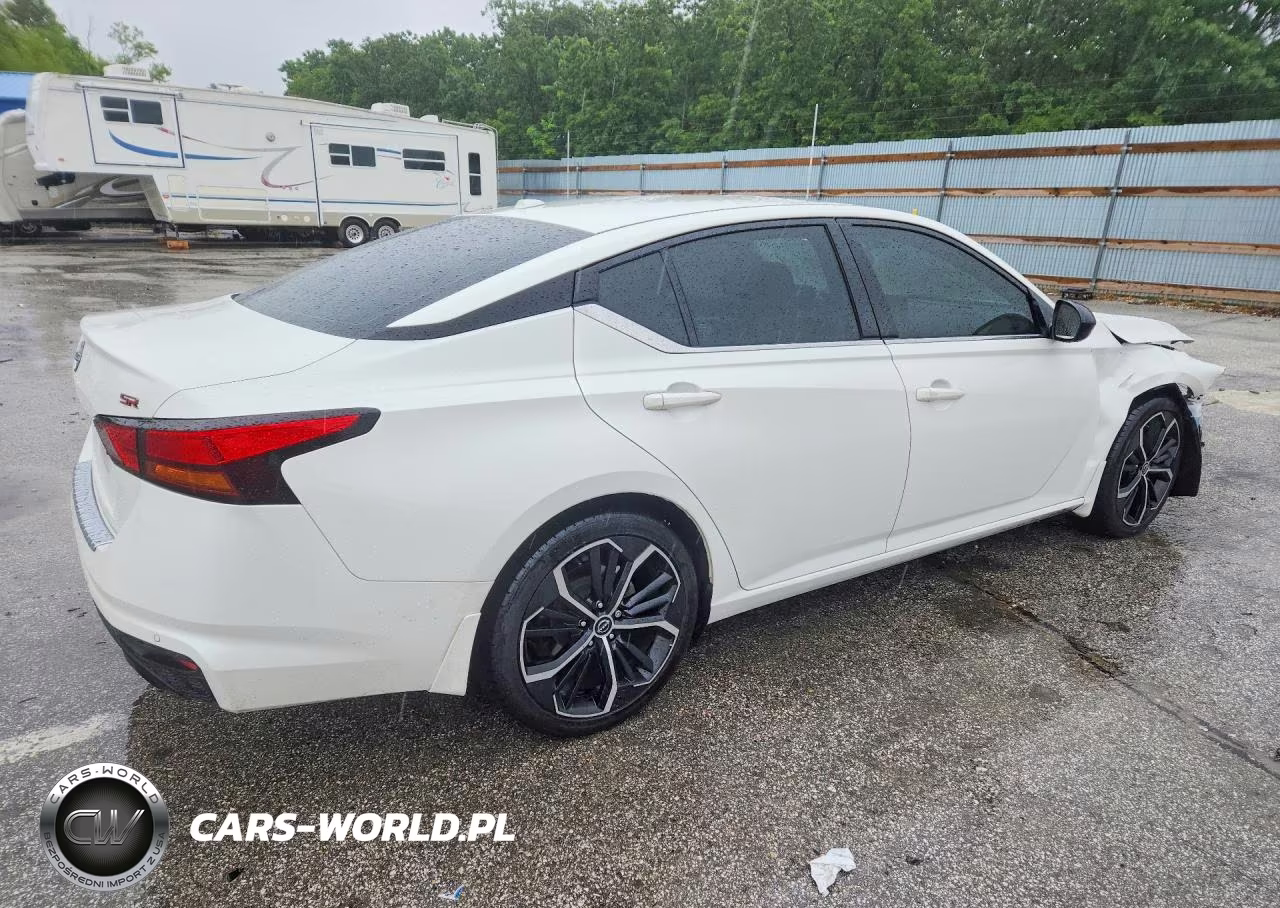 2023 Nissan Altima Sr VIN:1N4BL4CV3PN405979 - 3