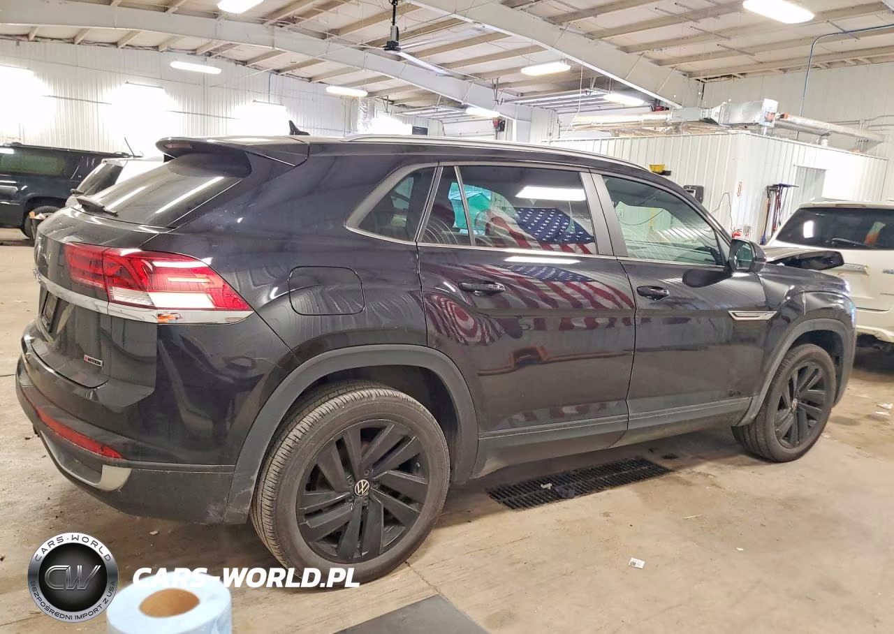 2022 Volkswagen Atlas Cross Sport Se VIN:1V2KE2CA2NC220707 - 3