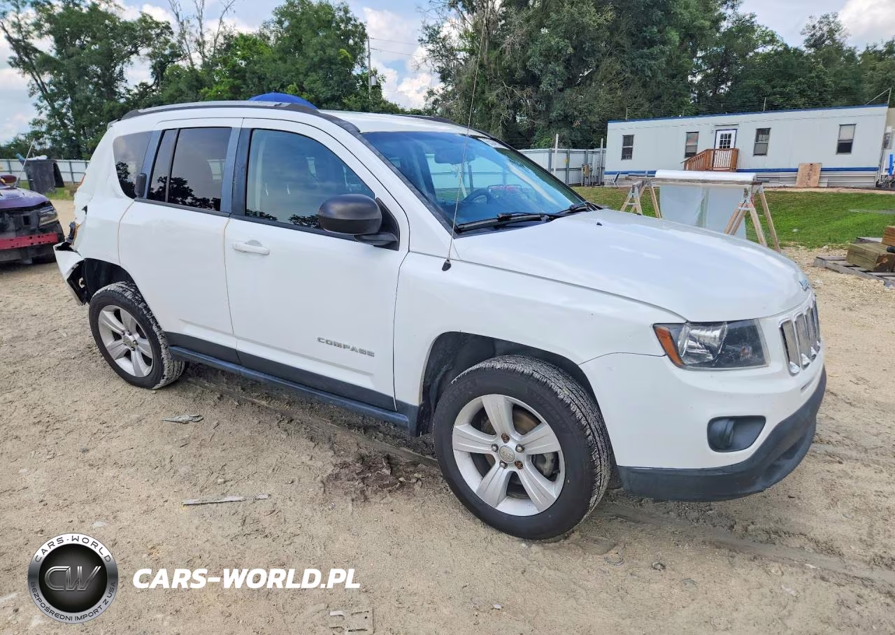 2017 Jeep Compass Sport VIN:1C4NJCBAXHD147571 - 4