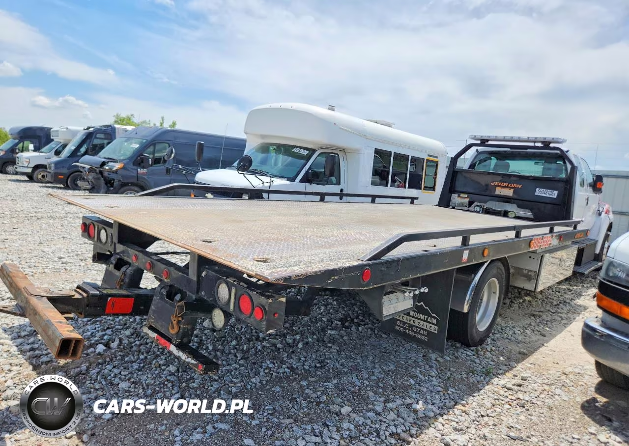 2016 Ford F650 Super Duty VIN:1FDWX6DCXGDA07307 - 3