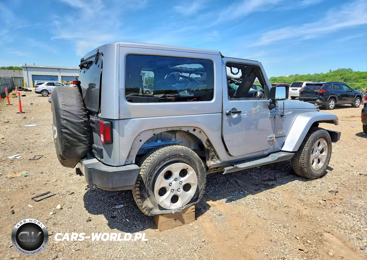 2015 Jeep Wrangler Sahara VIN:1C4AJWBG2FL652639 - 3